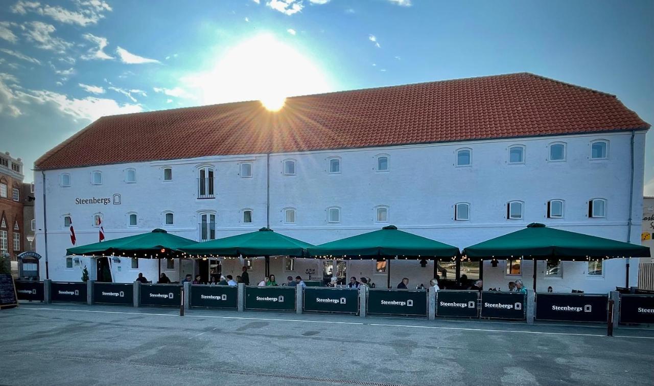 Hotel Steenbergs Nykobing Mors Exterior foto